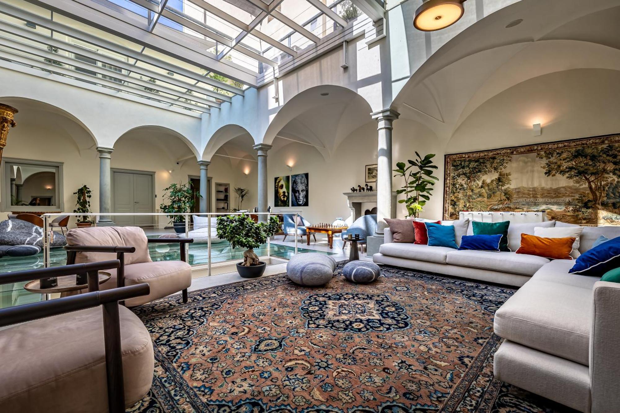 Dimora Collection - Le Corti - Boutique Luxury Suites In A Restored 13Th Century Convent, With Sauna And Gym (Adults Only) ฟลอเรนซ์ ภายนอก รูปภาพ