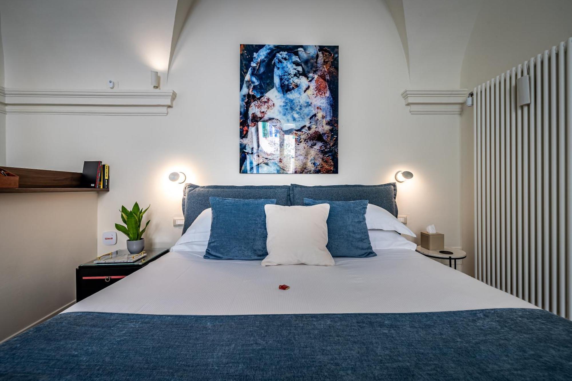Dimora Collection - Le Corti - Boutique Luxury Suites In A Restored 13Th Century Convent, With Sauna And Gym (Adults Only) ฟลอเรนซ์ ภายนอก รูปภาพ